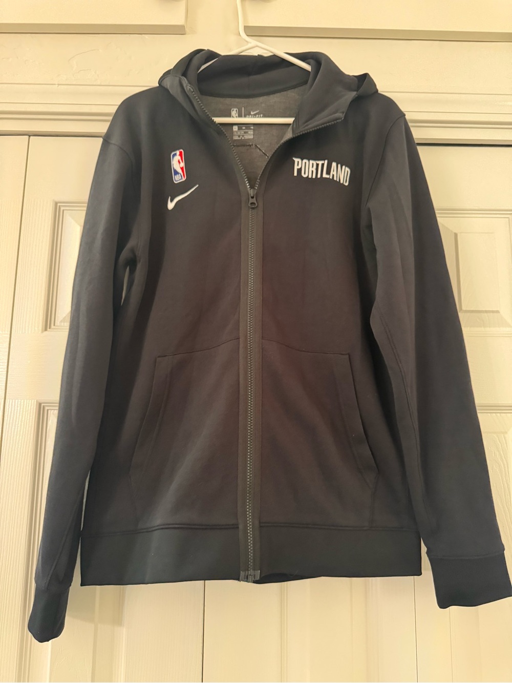 Nike Portland Kids Black Full-Zip Hooded Jacket